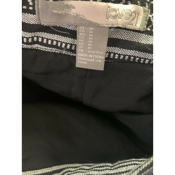 Forever 21 Medium Boho High Waisted Shorts Zip - Picture 9 of 10